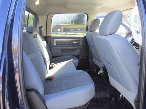 Used 2019 RAM 1500 Big Horn AWD/4WD image 13