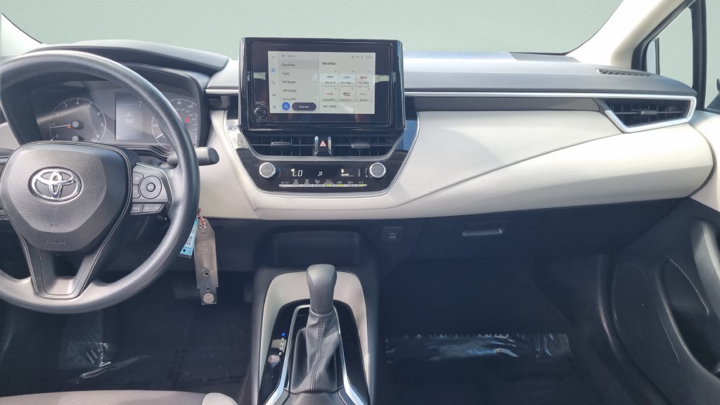 Used 2024 Toyota Corolla LE FWD image 14
