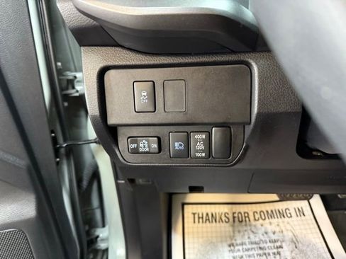 Used 2023 Toyota Tacoma TRD Sport image 23