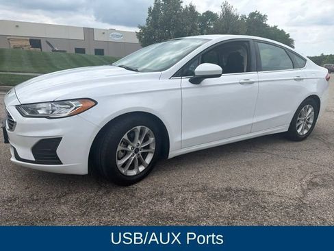 Used 2020 Ford Fusion SE FWD image 4