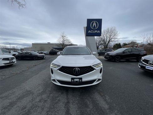 Used 2023 Acura MDX SH-AWD w/ Technology Package image 29