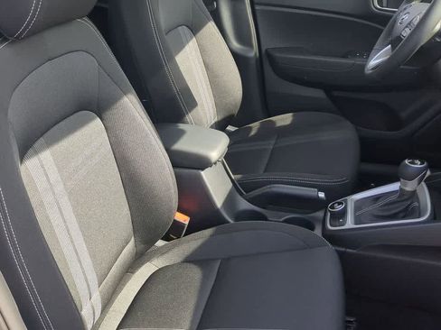 New 2026 Hyundai Venue SEL FWD image 23