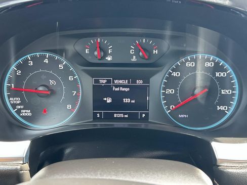 Used 2020 Chevrolet Traverse LS FWD image 32