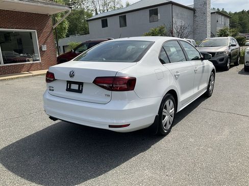 Used 2017 Volkswagen Jetta S FWD image 5
