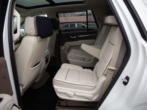 Certified 2024 GMC Yukon Denali w/ Denali Reserve Package image 25