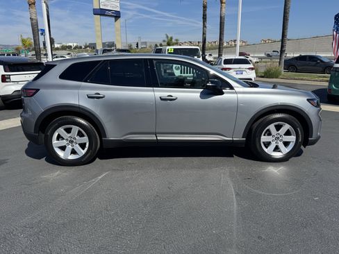 Used 2025 Honda Prologue EX image 11