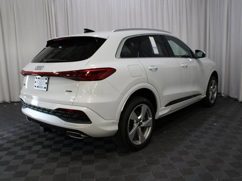 New 2025 Audi Q5 Premium Plus image 25