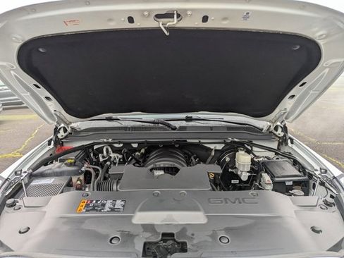 Used 2019 GMC Yukon SLT image 41