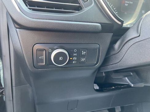 Used 2020 Ford Escape SEL image 31