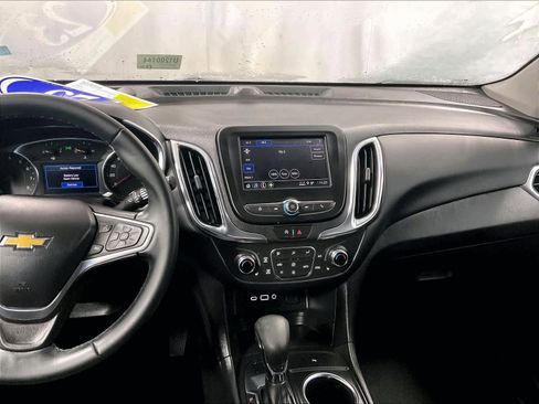 Used 2023 Chevrolet Equinox LT image 18