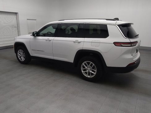 Used 2023 Jeep Grand Cherokee L Laredo RWD image 3