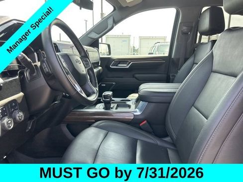 Used 2024 Chevrolet Silverado 1500 RST w/ Redline Edition AWD/4WD image 15