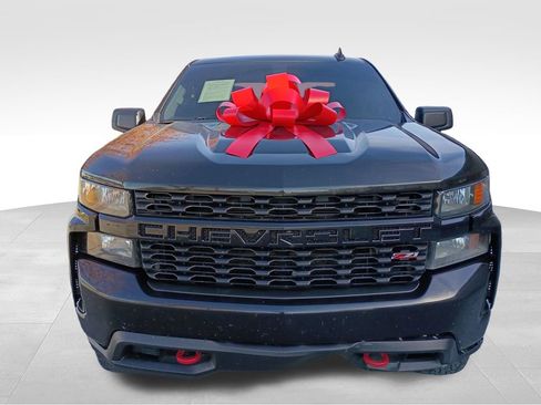 Used 2020 Chevrolet Silverado 1500 Custom Trail Boss w/ Custom Convenience Package image 2