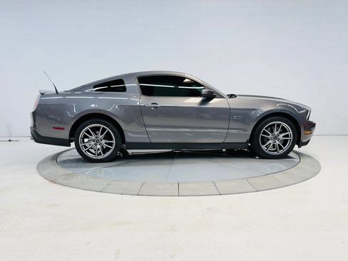 Used 2011 Ford Mustang GT Premium w/ Brembo Brake Pkg RWD image 3