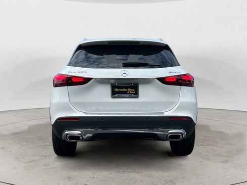 Certified 2025 Mercedes-Benz GLA 250 GLA 250 image 4