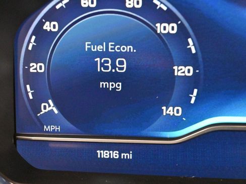 Used 2025 Chevrolet Silverado 1500 LT AWD/4WD image 20