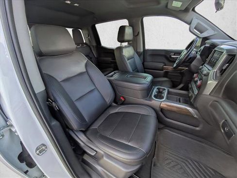 Used 2021 Chevrolet Silverado 1500 LT Trail Boss w/ Convenience Package II image 24