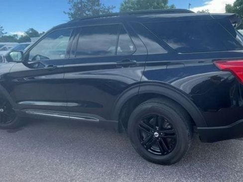 Certified 2023 Ford Explorer XLT w/ Equipment Group 202A AWD/4WD image 4