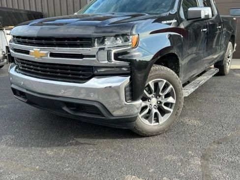 Used 2021 Chevrolet Silverado 1500 LT w/ Safety Package II AWD/4WD image 1