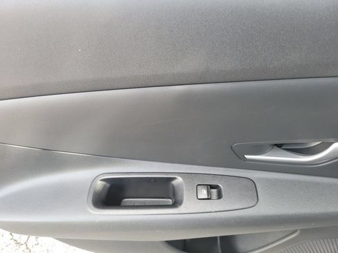 Used 2024 Hyundai Elantra SEL FWD image 22