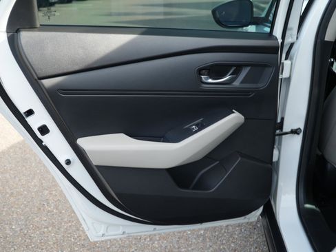 Used 2024 Honda Accord EX image 18