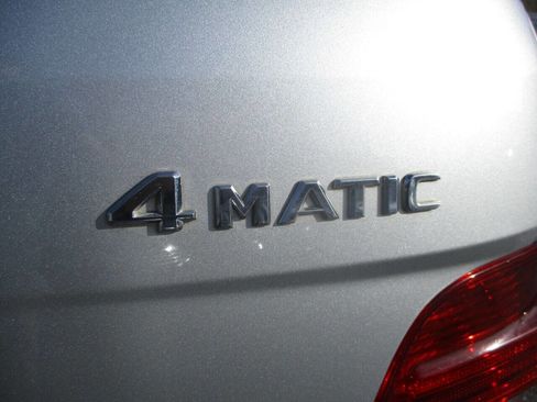 Used 2010 Mercedes-Benz ML 350 ML 350 4MATIC AWD 4dr SUV image 26