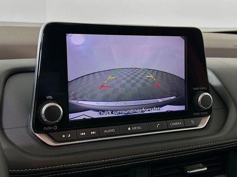 Certified 2023 Nissan Rogue SV image 19