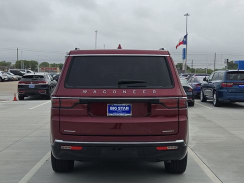 Used 2022 Jeep Wagoneer Series III w/ Rear Seat Video Group 1 image 5