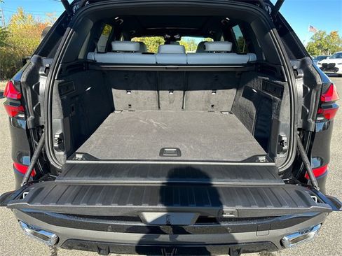 New 2026 BMW X5 xDrive40i w/ M Sport Package image 17