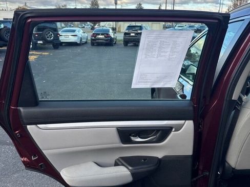 Used 2018 Honda CR-V LX image 11