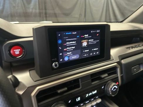 Used 2024 Toyota Tacoma TRD Sport AWD/4WD image 24