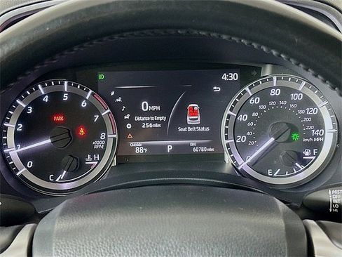 Used 2023 Toyota Highlander XLE image 13