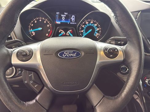 Used 2016 Ford Escape Titanium AWD/4WD image 9