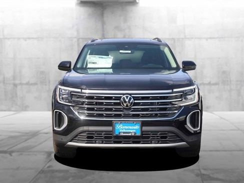 New 2026 Volkswagen Atlas SE image 4