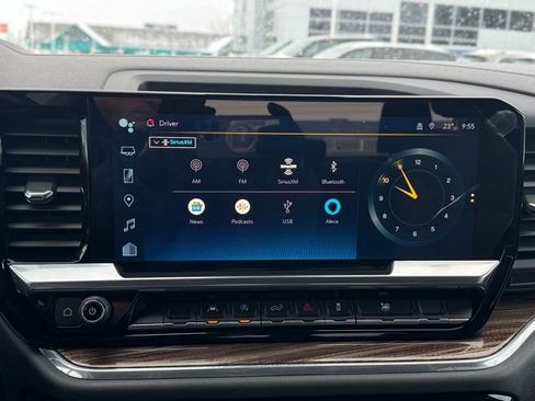 Used 2023 Chevrolet Silverado 1500 LT image 31