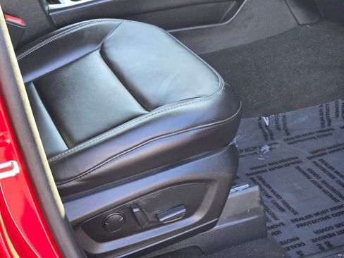 Certified 2024 Ford Explorer XLT w/ Equipment Group 202A image 9