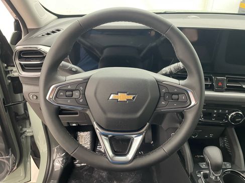 New 2026 Chevrolet TrailBlazer LT w/ Convenience Package AWD/4WD image 11