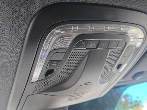 New 2025 Mercedes-Benz Sprinter 2500 image 32