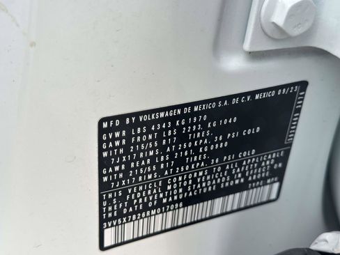 Used 2024 Volkswagen Taos S image 13