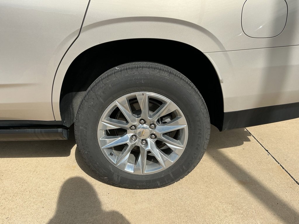 Used 2021 Chevrolet Tahoe Premier AWD/4WD image 6
