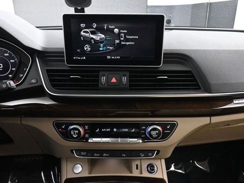 Used 2020 Audi Q5 2.0T Premium Plus image 28