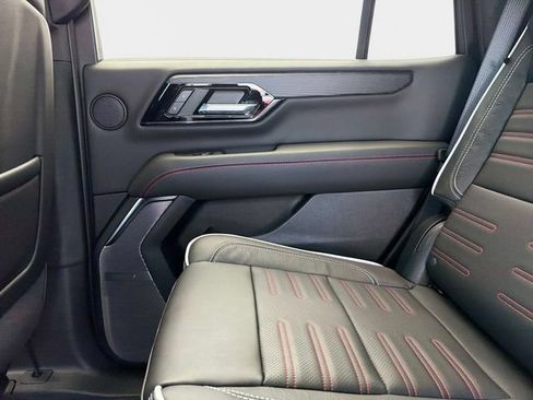 New 2026 GMC Yukon AT4 Ultimate AWD/4WD image 14