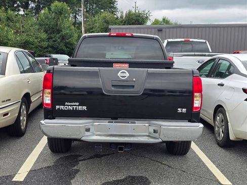 Used 2008 Nissan Frontier SE w/ SE Value Truck Pkg RWD image 10