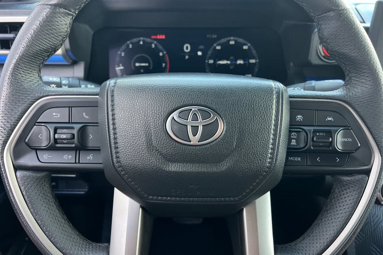 Used 2025 Toyota Tacoma TRD Off-Road AWD/4WD image 25