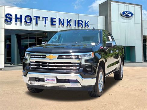 Used 2024 Chevrolet Silverado 1500 LTZ w/ Z71 Off-Road Package image 3