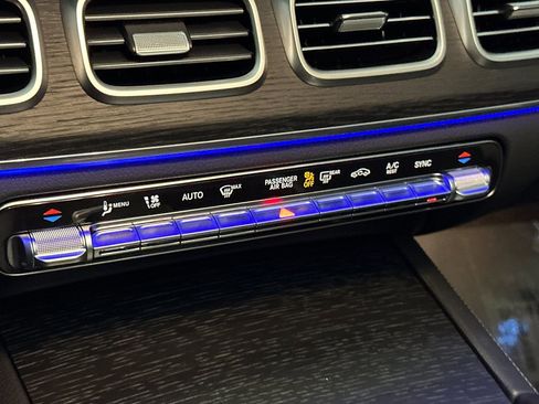 New 2026 Mercedes-Benz GLE 580 4MATIC image 16