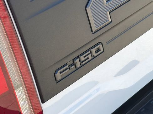 Used 2025 Ford F150 Raptor AWD/4WD image 10