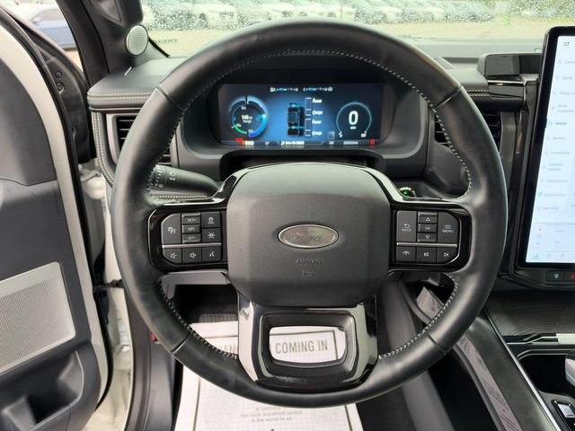 Used 2023 Ford F150 Lightning Platinum AWD/4WD image 49
