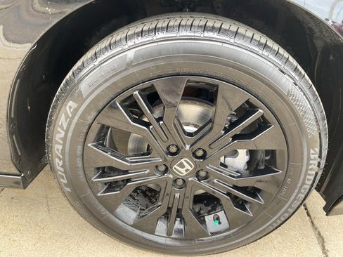 Used 2025 Honda Odyssey Sport-L image 31