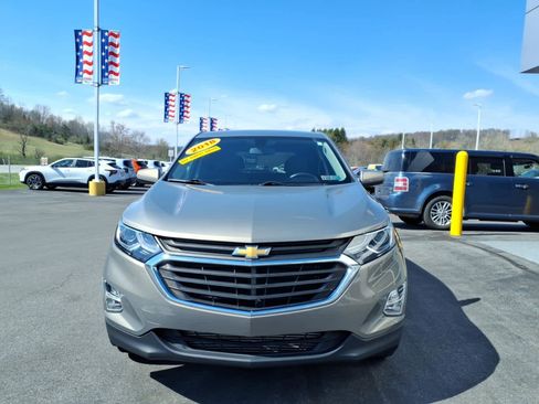 Used 2018 Chevrolet Equinox LT image 3